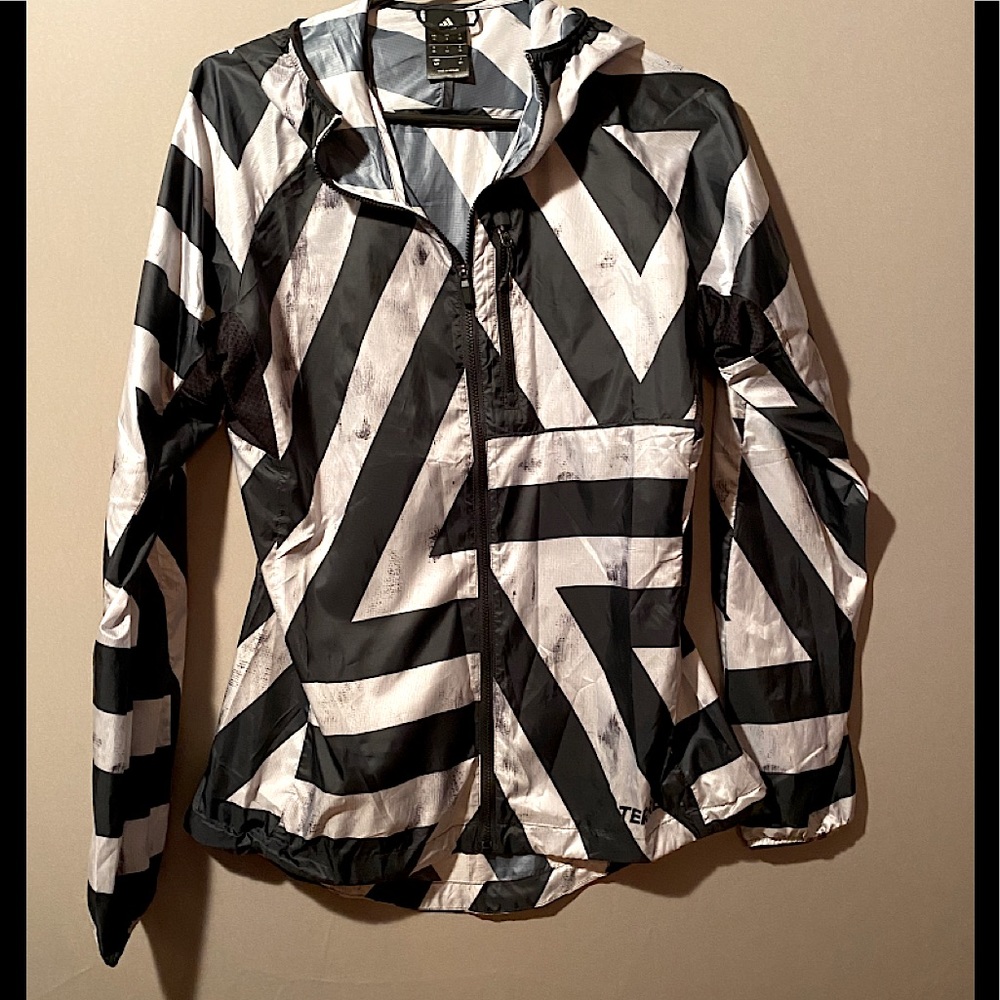 Adidas Running Jacket Blk/Sz Small - New w/o tags